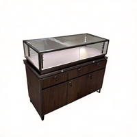 Comptoir de présentation de bijoux de luxe en bois de noyer avec vitrine en verre et éclairage LED, meuble d'îlot nervuré pour boutique de détail