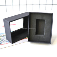 Bouteille de parfum de voiture vide de luxe de 8ml 10ml suspendue avec logo personnalisé et boîte d'emballage avec fenêtre en PVC
