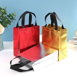 Sacs fourre-tout non tissés imprimés au laser, fabriqués en Chine, en stock, avec revêtement en aluminium et impression de logo disponible ; options multi-tailles pour le shopping - Product Image 2