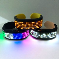 Bracelet LED Magique à Message Défilant Personnalisable OEM pour Fêtes et Événements