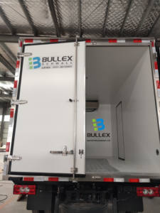 Foton Aumark nouveau Type camion léger 6 tonnes simple rangée Camionetas 4x4 4X2 camion réfrigéré véhicules urbains Tranpostation - Product Image 4