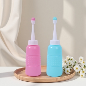Yeniden Kullanılabilir Manuel Basınçlı Vajinal Duş Temizleyici <span class=keywords><strong>Anal</strong></span> Duş Vajina Temizleme Seti Kadınlar için Nozul Uçları - Product Image 1