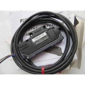 Amplificateur à fibre optique Keyence Fs-V21Rp 24Vdc, module de capteur d'ingénierie électrique d'origine - Product Image 2