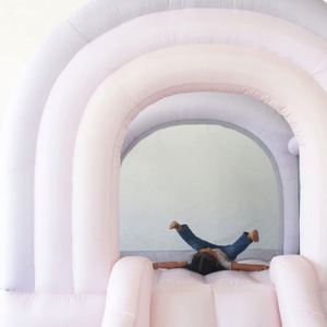 Château gonflable facile à installer pour l'intérieur et l'extérieur, avec souffleur d'air, pour mariage, fête d'anniversaire d'enfants - Product Image 3