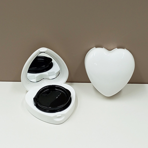 Caja de cojín de <span class=keywords><strong>aire</strong></span> con tapa <span class=keywords><strong>en</strong></span> forma de <span class=keywords><strong>amor</strong></span> 5g personalizada de fábrica con espejo Mini contenedor de crema BBCC caja vacía caja de plástico cosmético - Product Image 3