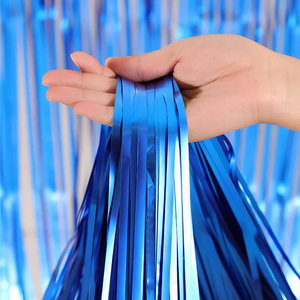 Rideau de fond en aluminium de 1x2m <span class=keywords><strong>avec</strong></span> pompons pour le Nouvel An chinois, les remises de diplômes, les fêtes de Pâques ; Décoration murale pour photomaton - Product Image 2