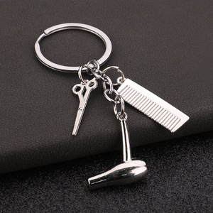 En gros, Breloques mini outils de <span class=keywords><strong>coiffure</strong></span> avec porte-clés, Ensemble de porte-clés pour coiffeur, Pendentif ciseaux et peigne en alliage pour clés de voiture - Product Image 3
