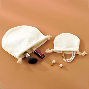 Canvas Cosmetic <b>Bag</b> White <b>Make</b> <b>up</b> Canvas Gift Jewelry Packaging <b>Bags</b> Custom Cotton Canvas Drawstring <b>Bag</b> - Product Image 2