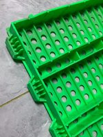 Langlebige PP-Kunststoff-Zuchtbodenplatte 100x50x5cm Grün Rutschfeste Viehpanelplatten für Schaf- und Schweinefarmen mit Hoher Tragfähigkeit