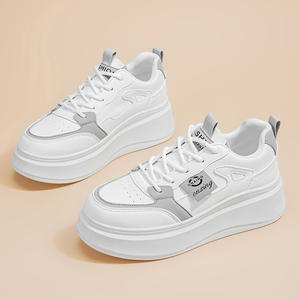 Zapatos Deportivos Transpirables Blancos para Mujer, Zapatos de Plataforma a la Moda para Caminar en Verano, Zapatos Casuales Versátiles para Primavera, Nuevos Estilos - Product Image 2