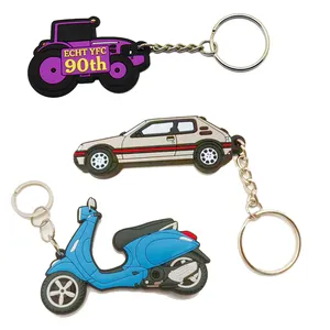 Logo personnalisé 2d plastique souple cadeau Anime porte-clés en caoutchouc porte-clés 3D en caoutchouc de silicone voiture caoutchouc Pvc porte-clés de course