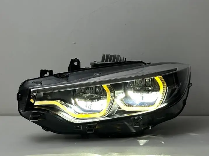 Version halogène d'origine pour voiture