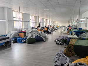 Bán buôn 100% Nylon Ripstop ánh sáng ngoài trời bông xuống không thấm nước cắm trại Túi ngủ - Product Image 4