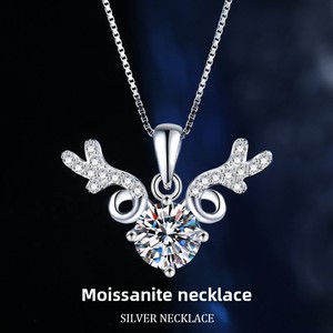 Collier en argent sterling S925 serti de diamants et de moissanite, pendentif cerf pour femme, design minimaliste, chaîne maille forçat, bijoux de voyage - Product Image 2