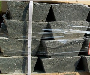 High Grade <b>Tin</b> <b>Ingot</b> China <b>Tin</b> <b>Ingot</b> 99.9%-99.99% <b>Tin</b> Metal <b>Ingot</b> for Sale - Product Image 2