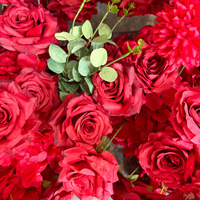 Romantisch dromerig bloemstuk van zijde, hartvormig, handgemaakt, met metalen frame, gemaakt in China, voor bruiloft of verloving.