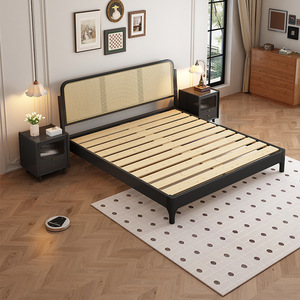 Letto Matrimoniale in Legno Massello Stile Francese Retrò Mid-Century Moderno Semplice Lusso Leggero Nordico 1.8m con Spazio di Stoccaggio e Imbottitura Morbida - Product Image 4