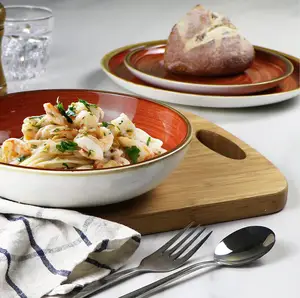 Services à vaisselle modernes et écologiques en porcelaine peinte à la main pour la cuisine, les mariages, les restaurants et les fêtes - Product Image 3