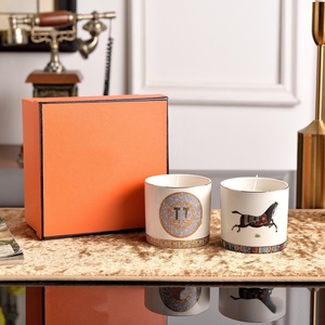 Vela Aromática de Cera de Soya de Lujo para Relajarse y Disfrutar, Ecológica, Ideal para Regalo - Product Image 1