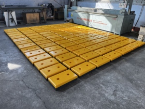Vòng khoan <span class=keywords><strong>uhmwpe</strong></span> Bảng điều chỉnh chamfered nhựa Dock <span class=keywords><strong>Fender</strong></span> Bảng điều chỉnh HDPE biển <span class=keywords><strong>Fender</strong></span> Pads - Product Image 5