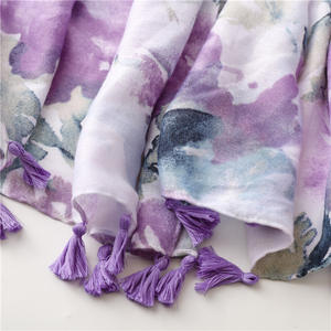 Foulard en coton imprimé Hijab, Style élégant, mode <span class=keywords><strong>arabe</strong></span>, violet clair, fleur, <span class=keywords><strong>peinture</strong></span> à l'encre, écharpes en coton avec glands - Product Image 6