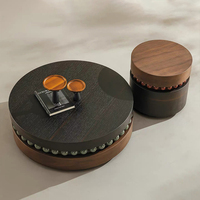 Vintage Luxuriöser Holz-Couchtisch Runder Wohnzimmer-Couchtisch-Set Hochwertiger Neuester Designer-Beistelltisch zum Verkauf