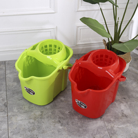 Godet de vadrouille rond en plastique de valeur Compact Single