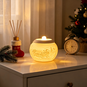 <span class=keywords><strong>Lampada</strong></span> Aromatica LED Natalizia in Porcellana Traslucida con Renna e Slitta di Babbo Natale in Rilievo, Luce Notturna per Decorazioni Festive - Product Image 5