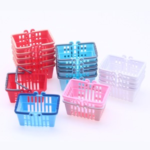 Xicheng casa de muñecas simulación comida y juego Mini plástico Rectangular cesta de la compra escena en miniatura <span class=keywords><strong>supermercado</strong></span> de mano - Product Image 1
