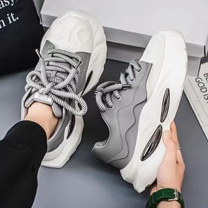 Chaussures décontractées tendance légères à lacets pour hommes, baskets de sport à semelle épaisse multicolores, antidérapantes, style chunky, directement de l'usine - Product Image 4