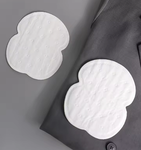 แผ่นซับเหงื่อใต้วงแขนแบบใช้แล้วทิ้ง สวมใส่สบาย ไม่ก่อให้เกิดเหงื่อ สำหรับผู้ชาย ผู้หญิง ใช้กับหมวก ปกเสื้อ และร่างกาย - Product Image 1