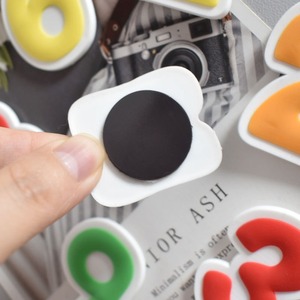 แม่เหล็กติดตู้เย็น PVC แบบสแครบเบิ้ลมีตัวอักษรตัวเลขส่วนตัวดีไซน์การ์ตูนวัสดุยางของที่ระลึก - Product Image 3