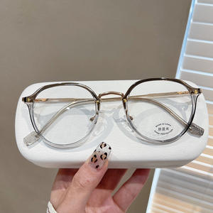 Montures de lunettes anti-lumière bleue en forme de cœur pour femmes Qianai, monture complète, verres en acétate Q5 8950, origine Taizhou - Product Image 3