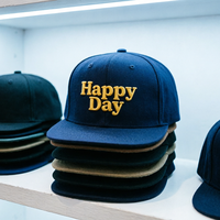 Gorra Snapback Retro de los 90 con Bordado 3D |   Gorra de Lona con Visera Plana, Estilo Urbano