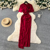Robe longue décontractée WIWT élégante pour femme, rouge, avec décoration de roses 3D, taille découpée, ourlet à volants, manches courtes, pour les fêtes et le quotidien