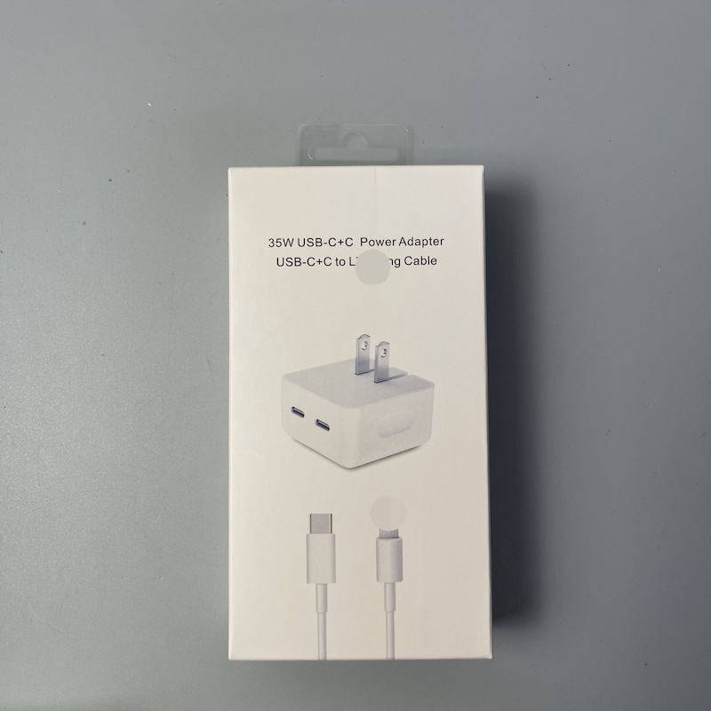 White US PD charger+ C to L Cable