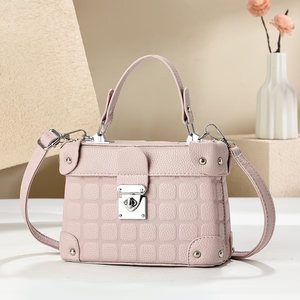 Wholesale New Fashion Handbags Young Lady Luxury Small <b>square</b> Bags Lady Design Purses for Women - Product Image 5