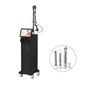 Máquina de Rejuvenecimiento Cutáneo con Láser Fraccional de CO2 de Última Generación para Rejuvenecimiento Profundo de la Piel, Eliminación de Cicatrices de Acné y Tratamiento de Tensado Vaginal - Product Image 1