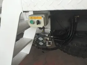 MAQUINARIA DE SALIDA teorica grande de alta calidad, bomba de hormigón montada en camión, brazo de elevación, montada en camión, resistente, en venta - Product Image 5