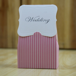 Caja de dulces de boda con rayas rosas y azules románticas al por mayor, bolsa de papel hecha a mano de estilo coreano con accesorios de cinta - Product Image 3