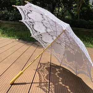 Großhandel Vintage Lace Umbrella White Bride Batten burg Lace Umbrella von der Sonne Sonnenschirm Regenschirme Wedding Lace