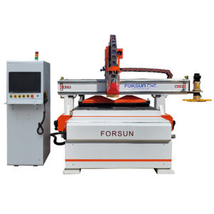Yüksek kaliteli 9 kw İtalya HSD mili yaskawa sürücü atlıkarınca ATC ahşap çalışma cnc router çalışma 1500*3000 döner - Product Image 2