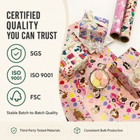 Hochwertiges Doppelseitig Bedrucktes Geschenkpapier in Kundenspezifischer Größe als Rolle oder Bogen für Festliche Geschenkverpackungen in Markenboutiquen