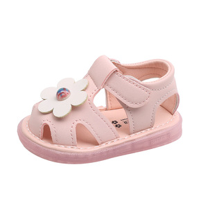 Sandales d'été pour bébé fille, style princesse Baotou, avec lumières LED, semelles souples, pour la marche - Product Image 5