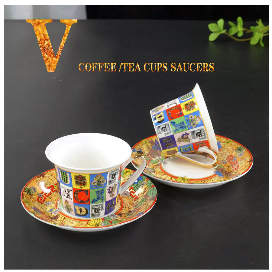 จานรองแก้วกาแฟ 2 ชิ้นหลากสี