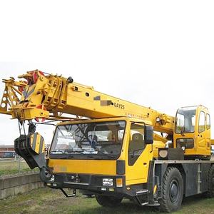 เครน QAY25พื้นเรียบ25ตันพร้อมบูมหลัก - Product Image 4