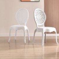 Chaise en plastique PP blanche, style nordique rétro, chaise de princesse, chaise de banquet d'hôtel, chaise avec dossier pour mariage et fête