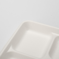 Plateaux écologiques à 5 compartiments Assiettes alimentaires en papier en gros Plateaux à lunch biodégradables en bagasse pour restaurants