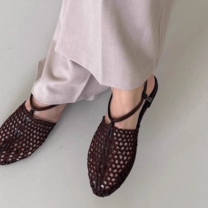 2026 New Fashion Korean Style SHeepskin Woven Strap <strong>Closed</strong> <strong>Toe</strong> Roman <strong>Sandals</strong> Solid Coffee Ankle Strap Flat <strong>Sandals</strong> for Women - Product Image 4