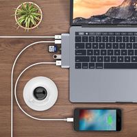 Hub USB-C Thunderbolt 3 de Aleación de Aluminio Plateado con Soporte para Micro SD de 2.1 5-8 Puertos, USB 3.0 Tipo-C, Pantalla 4K, en Stock